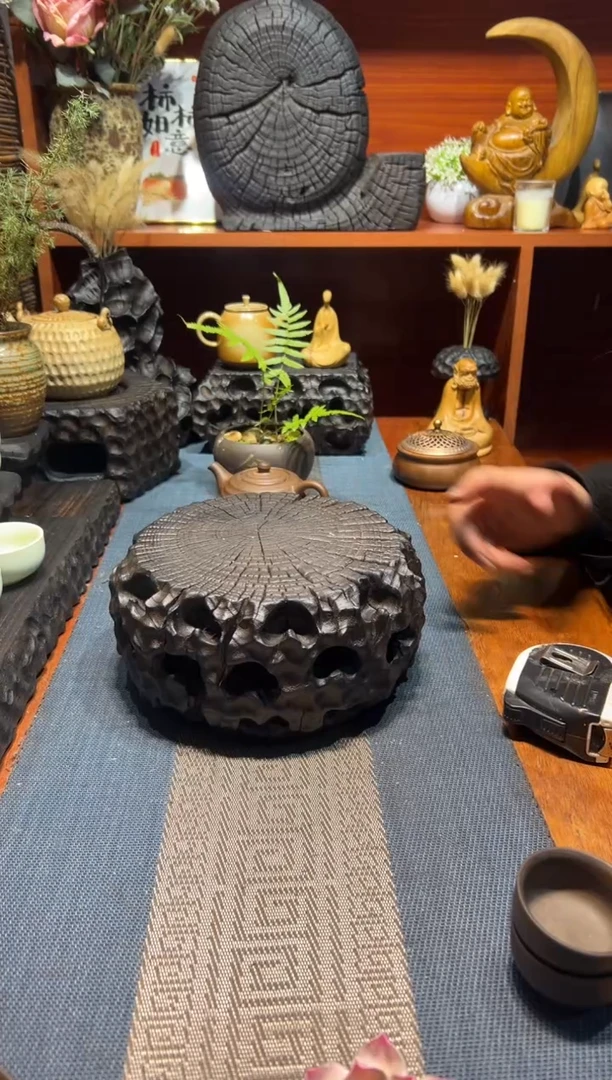 【闪购商品】香樟木木雕一物一拍