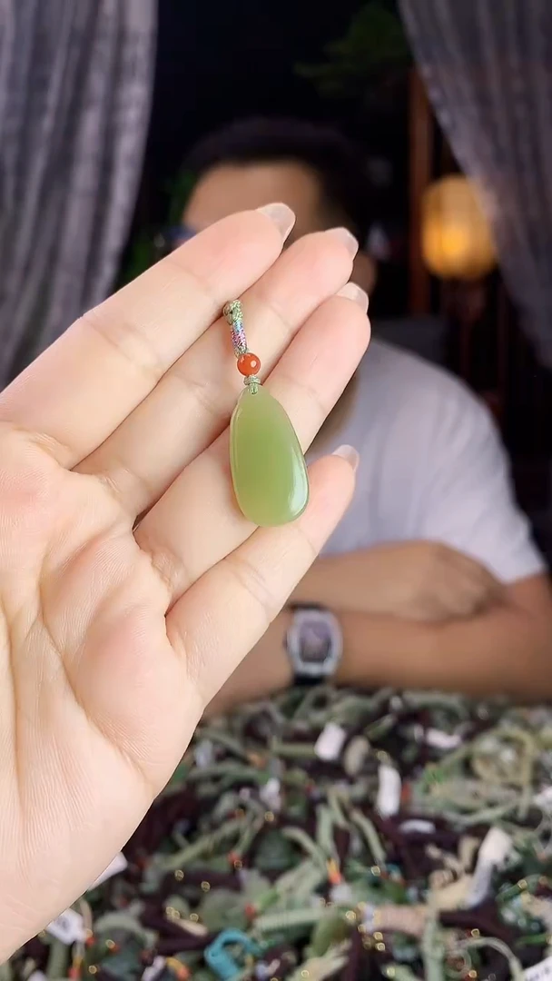 和田玉未镶嵌挂件多样性发货拍一发一