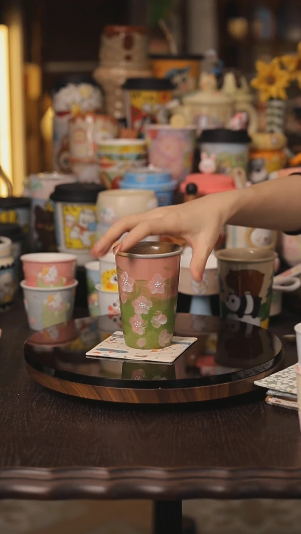 景德镇釉下彩绘设计师款式陶瓷