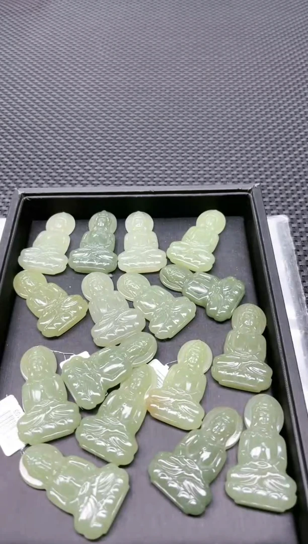 【闪购商品】和田玉挂件未镶嵌多样性发1件