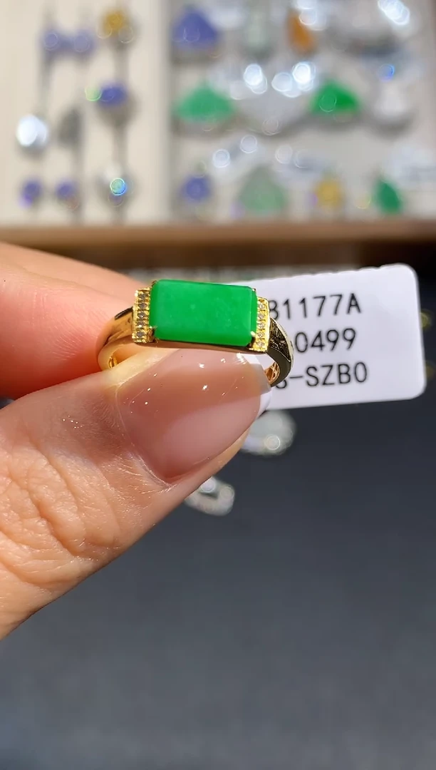 翡翠戒指18K金镶嵌L0499多样性发其一