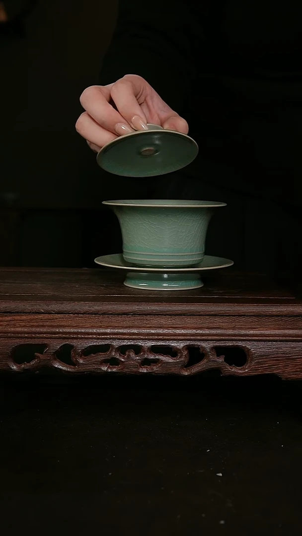 【闪购商品】其他曹 仿古青绿马蹄盖碗