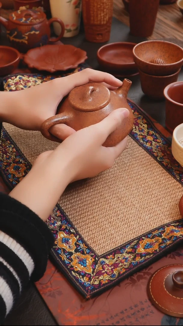 茶杯紫砂见素造器桃花泥茶壶