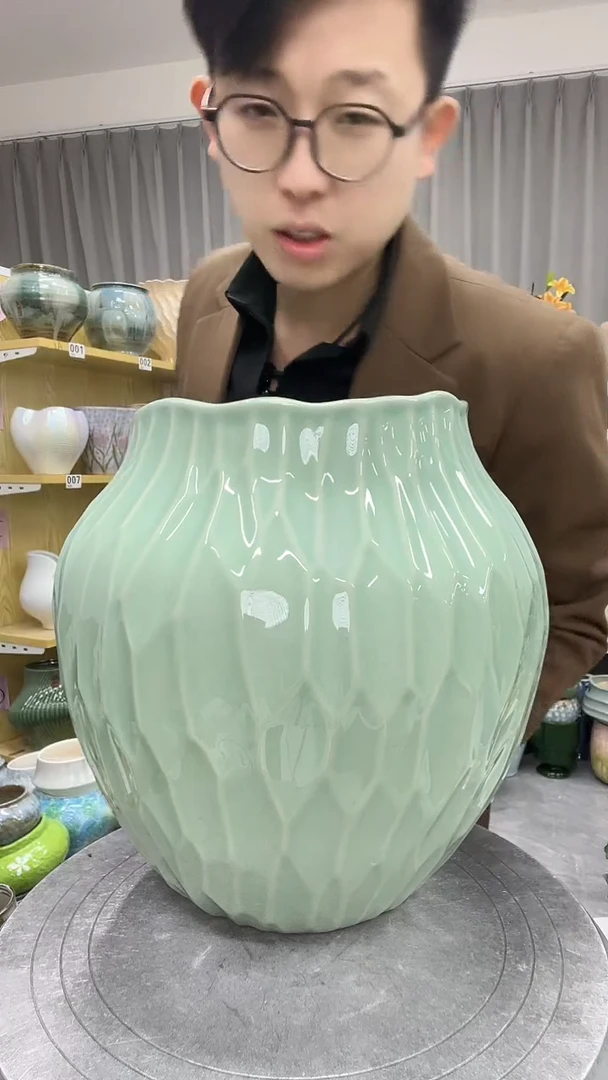 【11.19】直播链接  高度:   27 口径:   16.5
