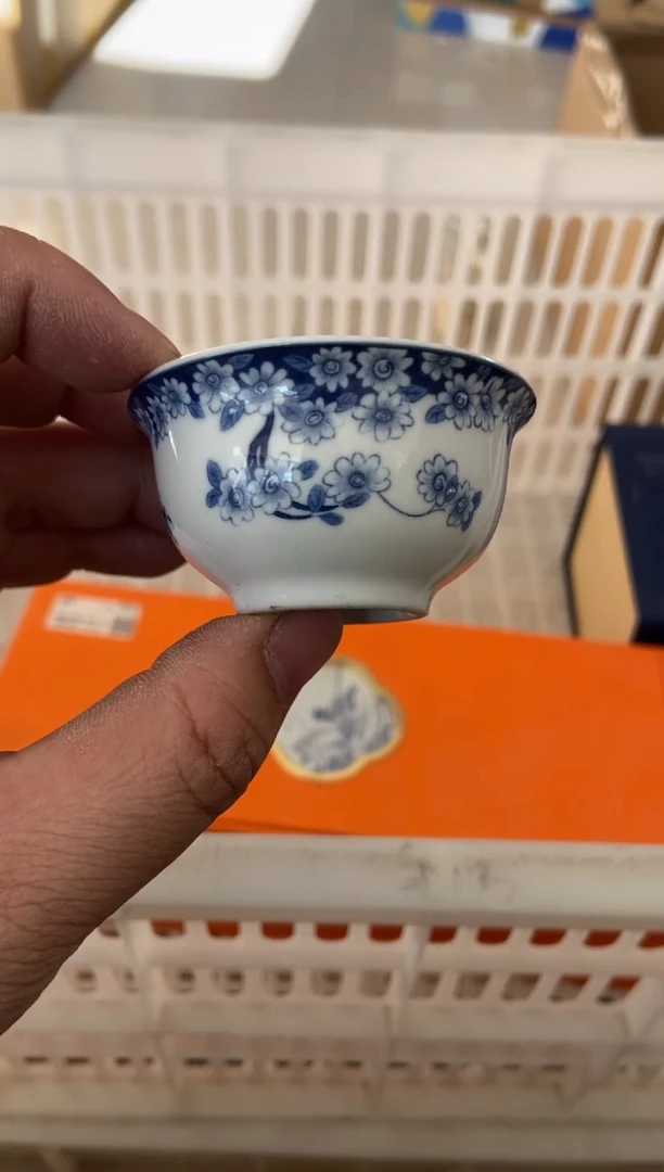 杯无运费险有瑕疵的摄影的产品有使用过的痕迹有点脏介意勿拍