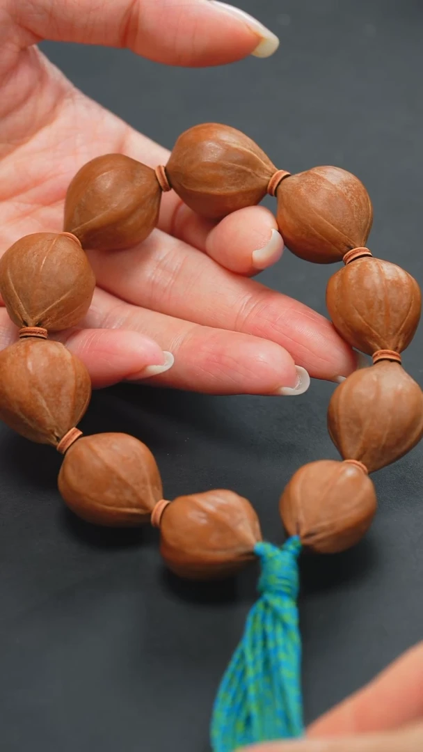橄榄核手串2.1×2.8以下铁核素串