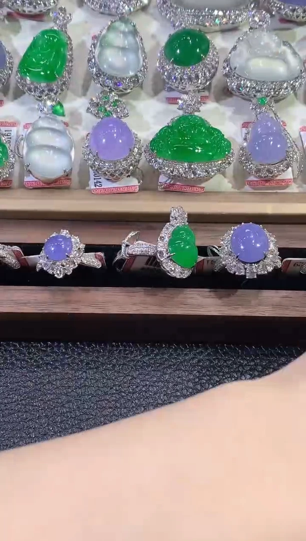 吊坠(不含链)18K金镶嵌翡翠A59翡翠