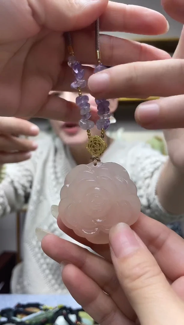 未镶嵌岫玉吊坠·