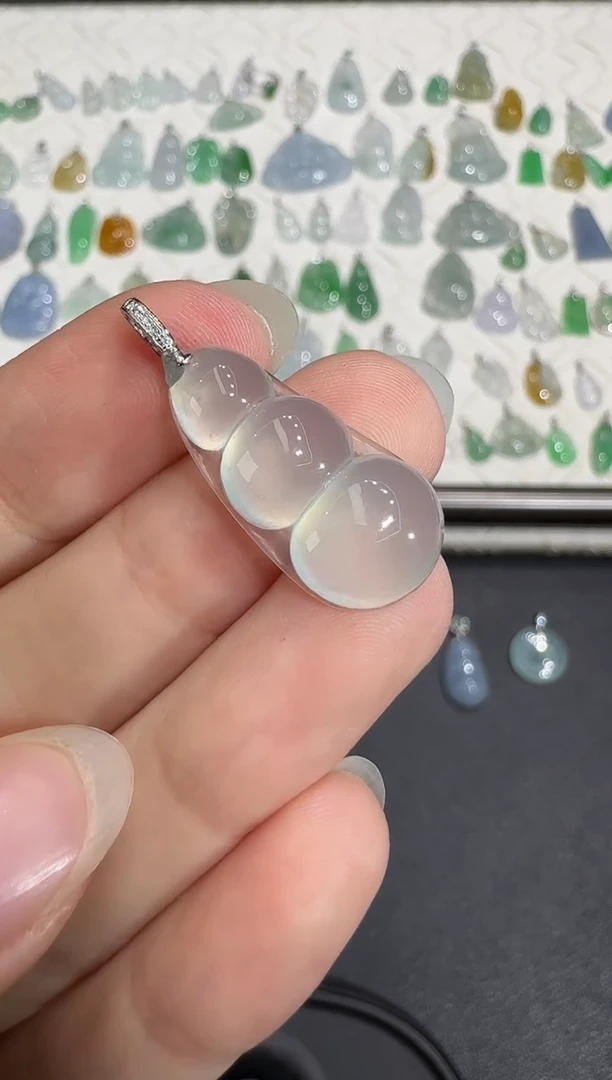 颈饰18K金镶嵌翡翠X1102-1501-45