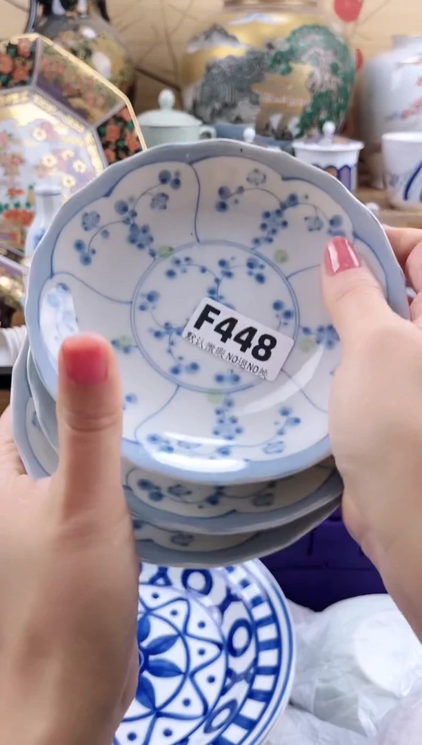 楼**白==============f448