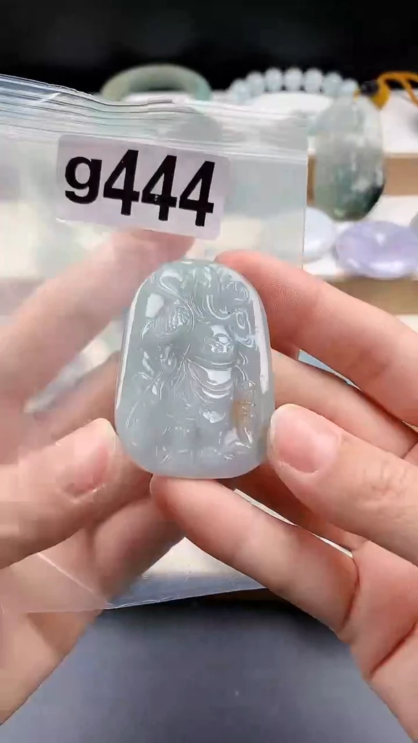 颈饰未镶嵌翡翠颈饰未镶嵌缅甸天然翡翠吊坠