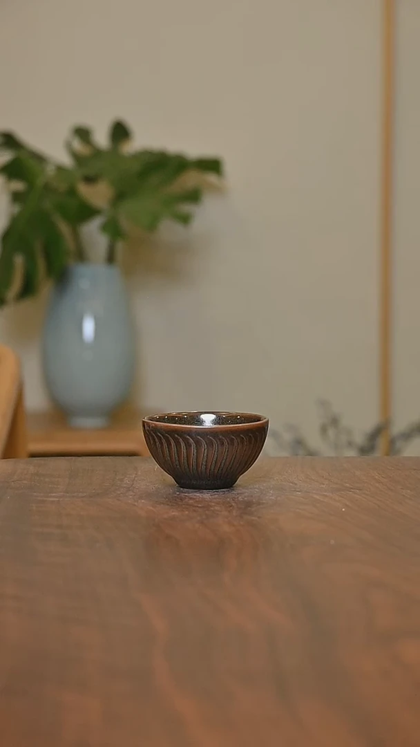 杯 矿石釉 微瑕 无款