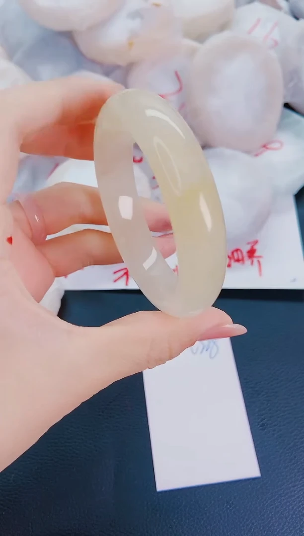 石英质玉手镯未镶嵌N228-57-58