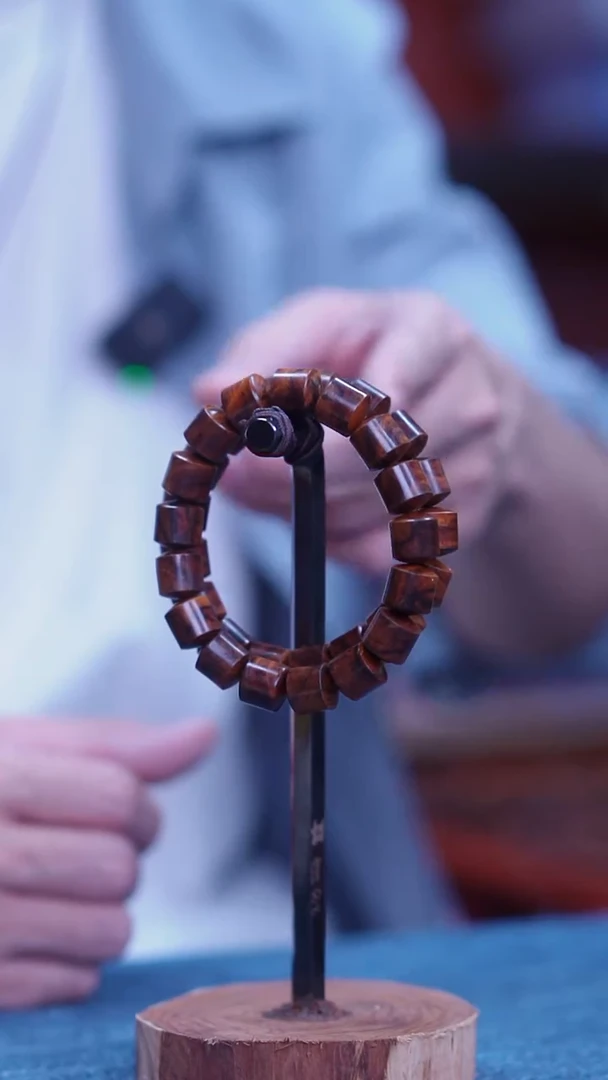 黄花梨/降香黄檀海南黄花梨1.2桶珠手串（39.9）