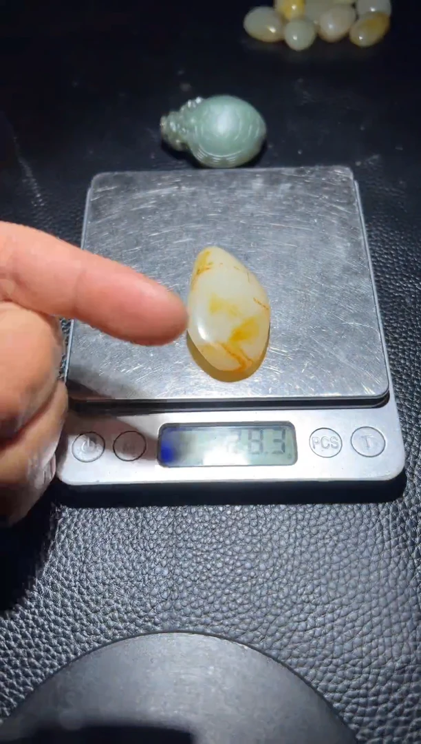 未镶嵌和田玉挂件31