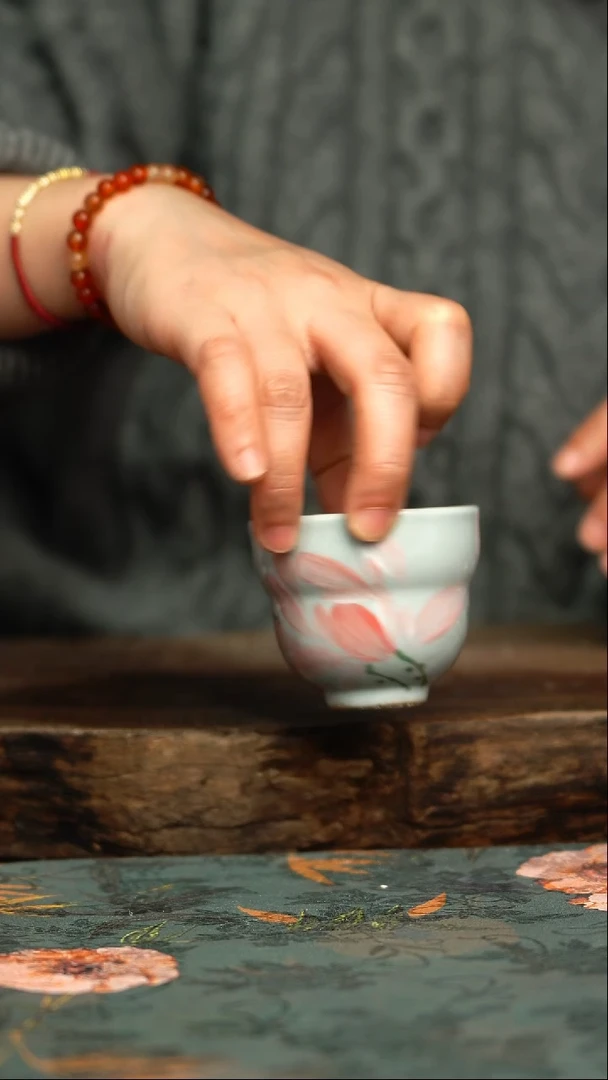 【闪购商品】杯釉下彩手工手绘同款陶器