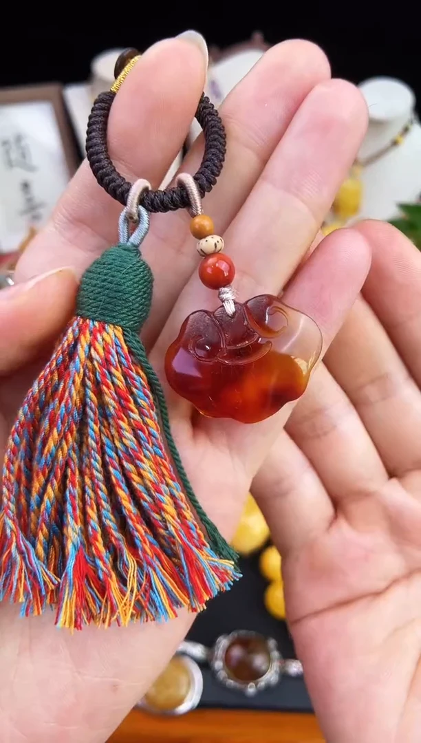 琥珀未镶嵌珠宝奇石柒月