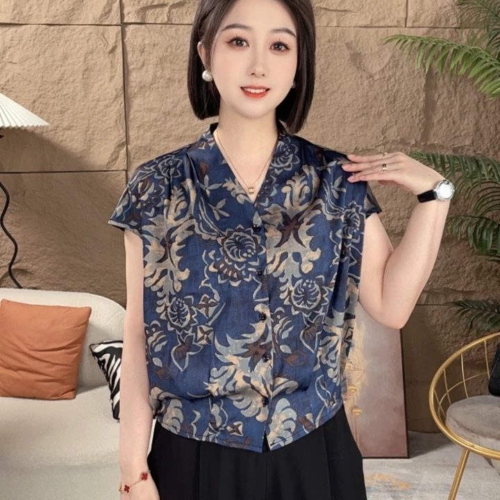 新款V领扣子花色华尔缎不皱丝滑冰感显瘦百搭时尚衬衫女上衣