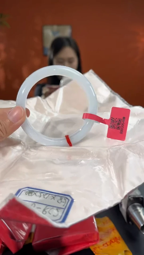 未镶嵌手镯翡翠4   58