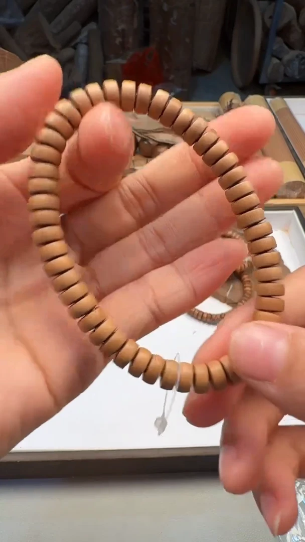 檀香木其他卍**娘四剖料药片珠沉水