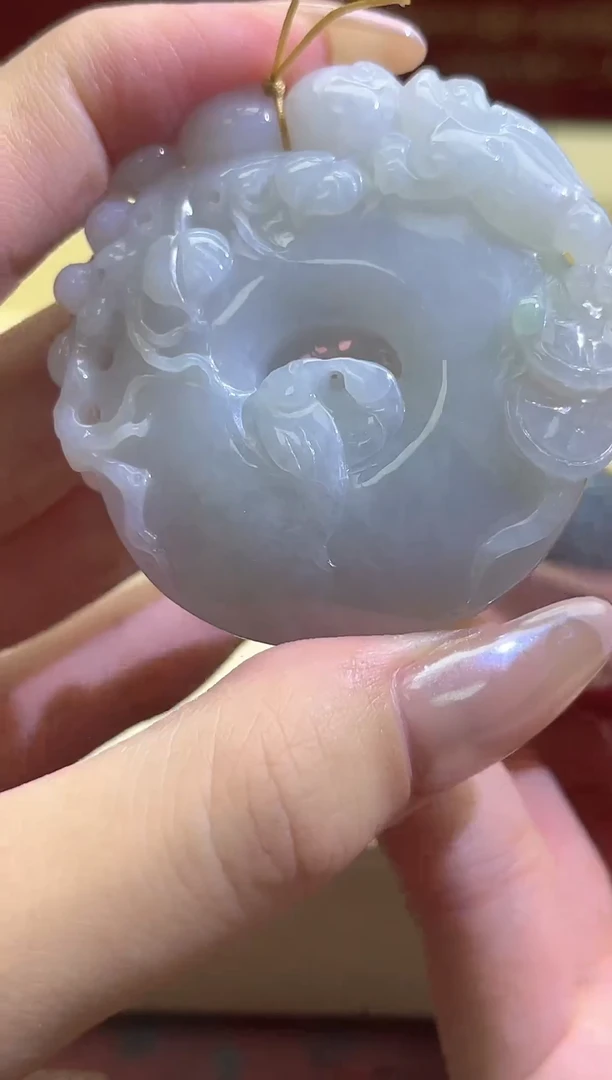 翡翠未镶嵌颈饰MFC0727104