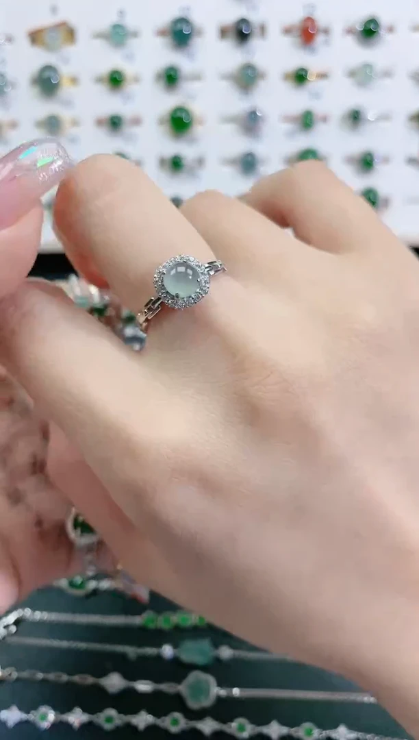 翡翠戒指银S925镶嵌天然翡翠