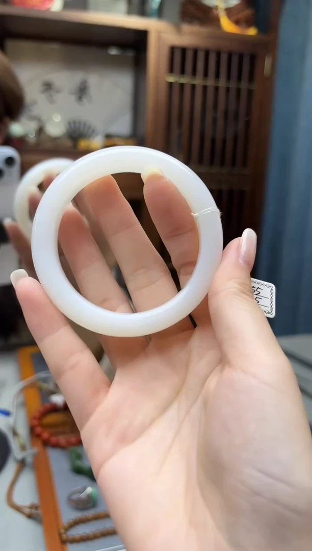 未镶嵌手镯和田玉和田玉手镯53#+XE20355