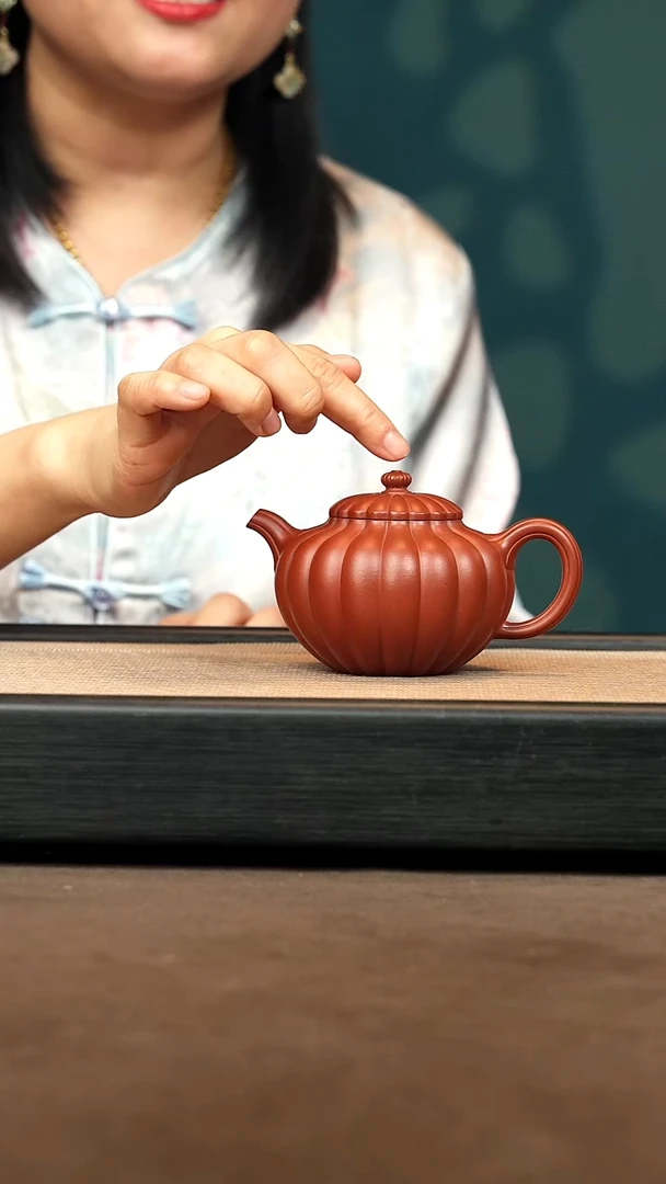 茶壶紫砂【P009】菊蕾240c LQ