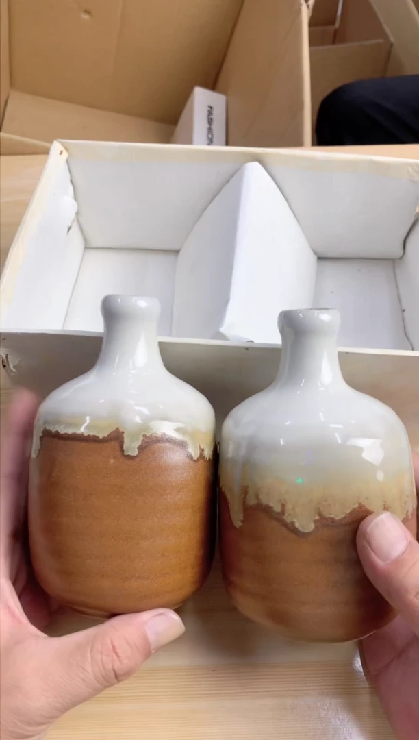 默认微瑕，no退no换，介意勿拍