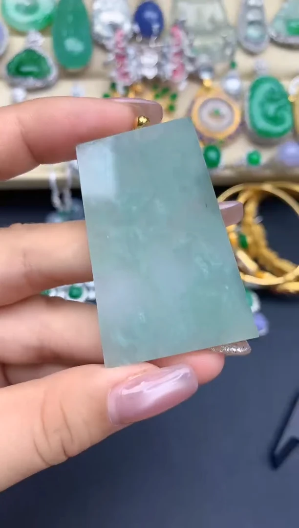 颈饰18K金镶嵌翡翠72-中国好珍宝