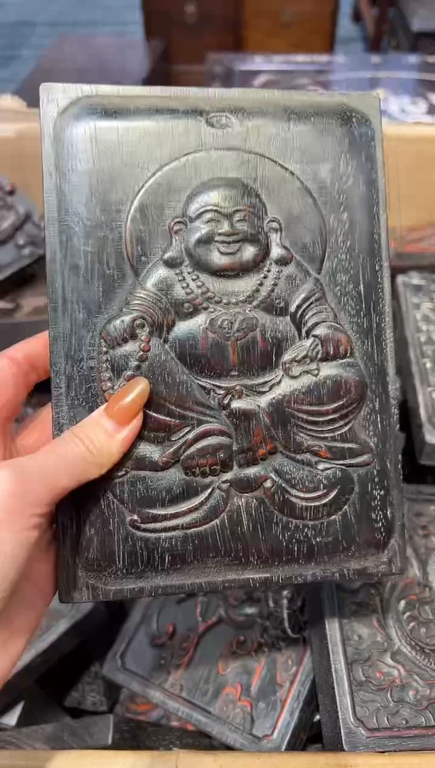 木VV紫檀雕刻一物一拍