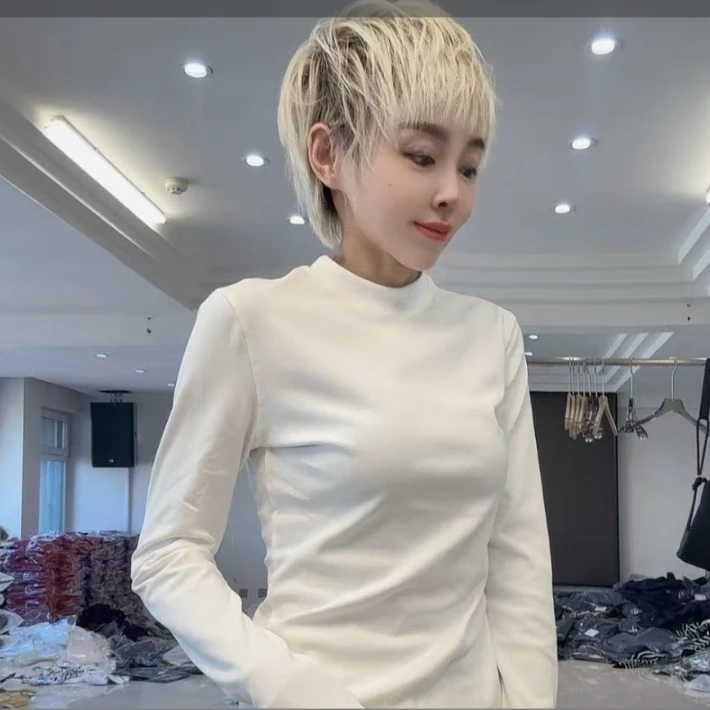 时尚款欧姐家1528款白色净版打底衫