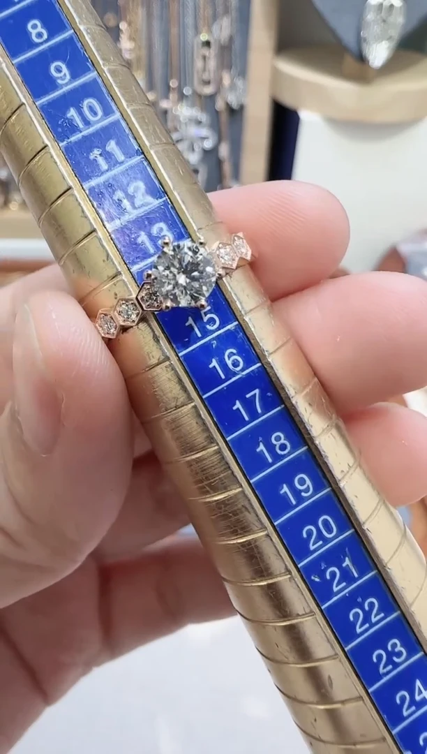 【闪购商品】天然钻石戒指/指环18K金镶嵌戒指14号