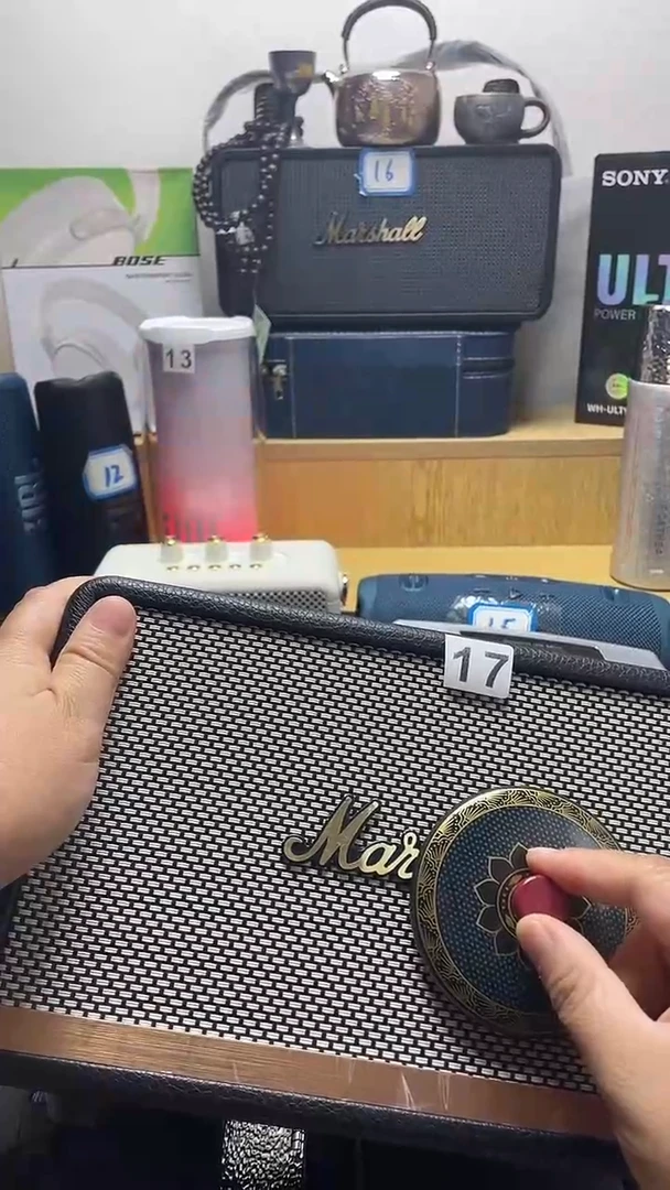 瓷片闪购商品 如图所示