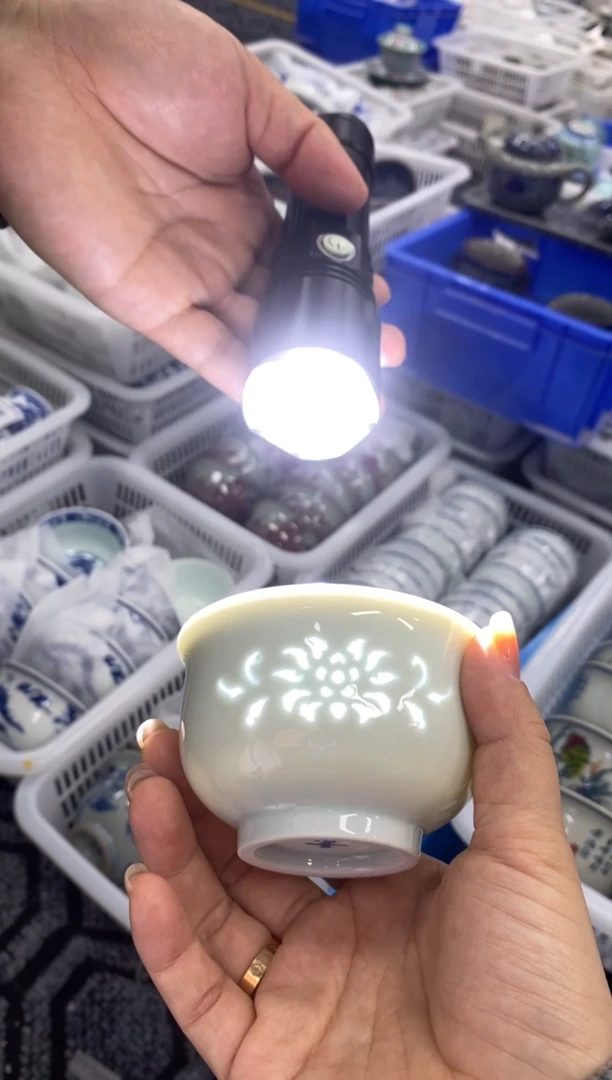 陶瓷景德镇玲珑如是杯80毫升