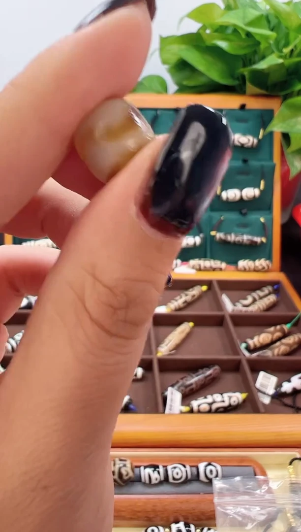 玛瑙/玉髓颈饰未镶嵌12.（微瑕随机发货）