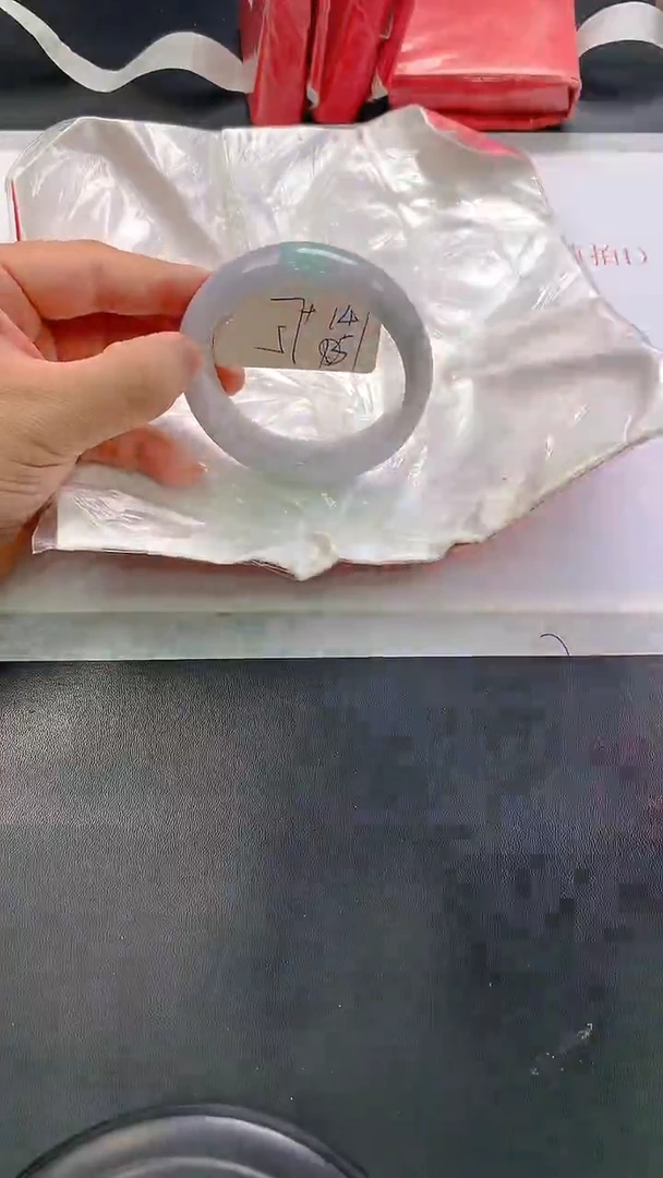 未镶嵌手镯翡翠147