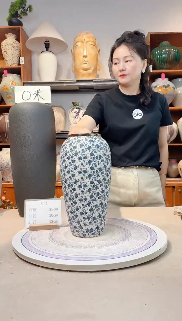 瓶陶瓷花瓶   白底小兰花   大号  微瑕