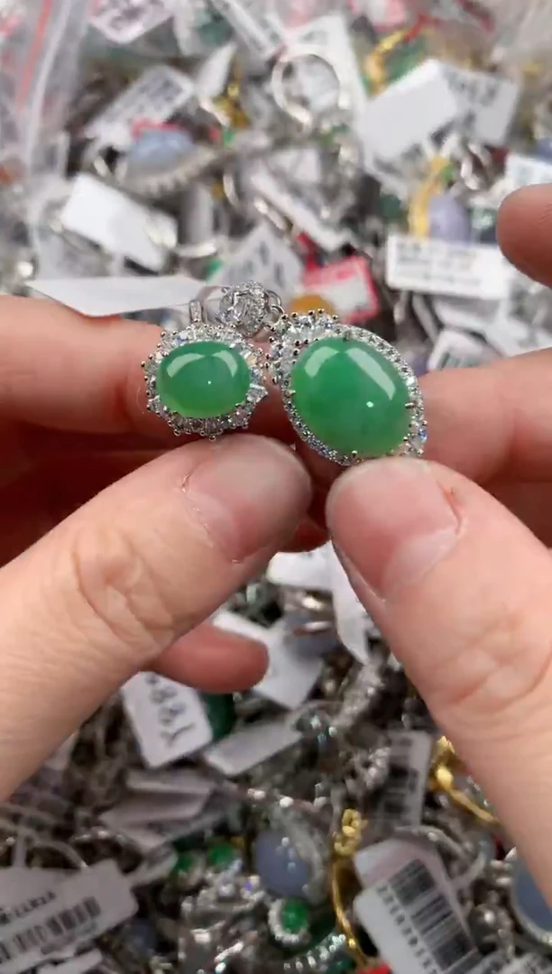 银S925镶嵌戒指翡翠888        5