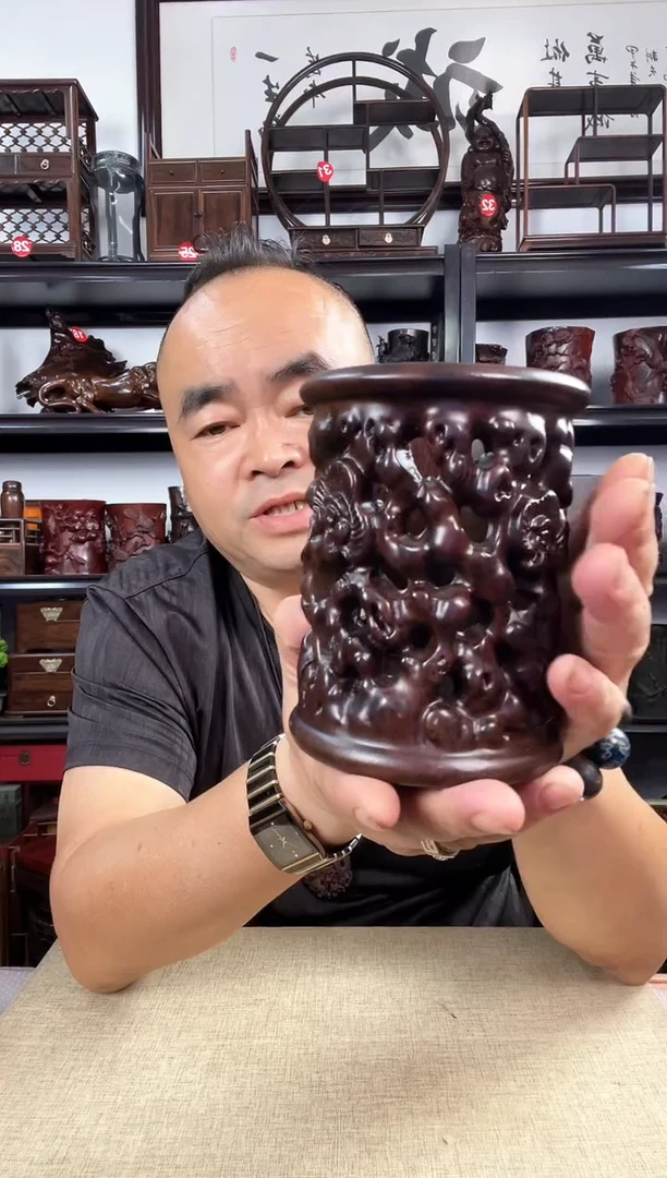 木新款笔筒老李红木工艺品