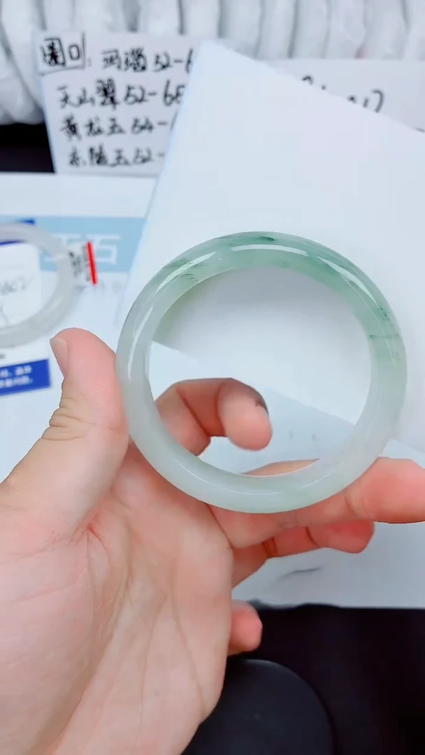 石英质玉手镯未镶嵌154-56.2