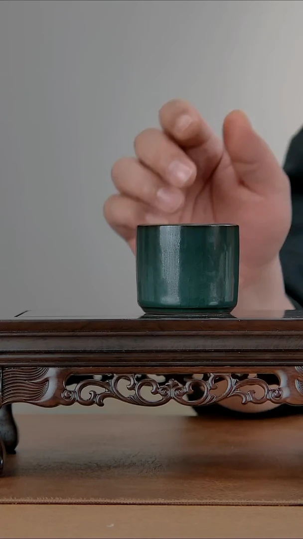 翰文堂龙泉青瓷扳指杯