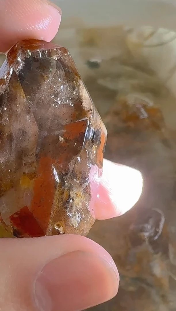 未镶嵌珠宝半成品水晶微*亮光亮，水晶