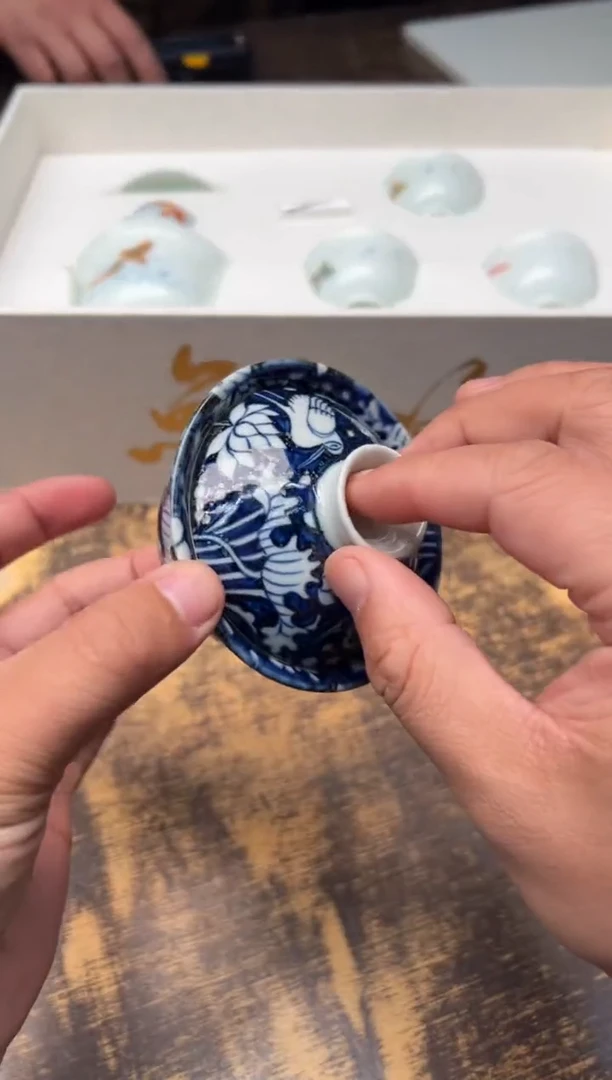 【闪购商品】/戏墨柴窑内外满工蓝底一鹭连升二才盖碗