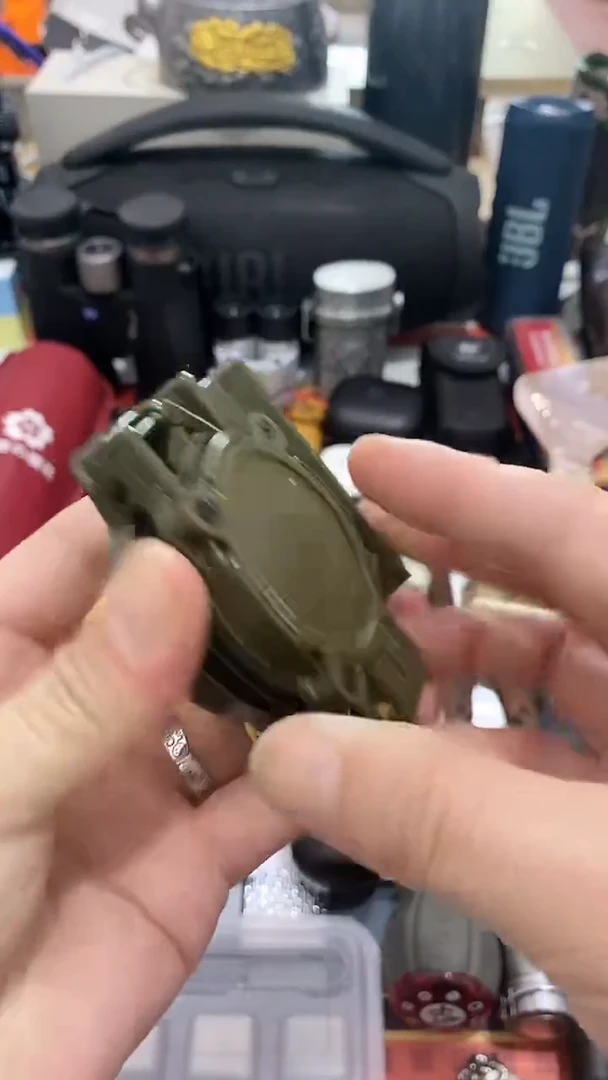 瓷片闪购商品 如图所示