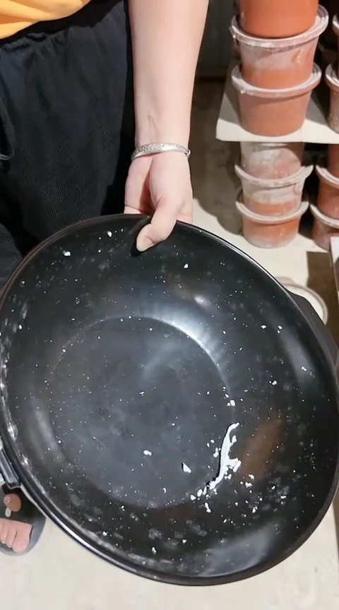 大瑕疵有用过33黑色炒锅