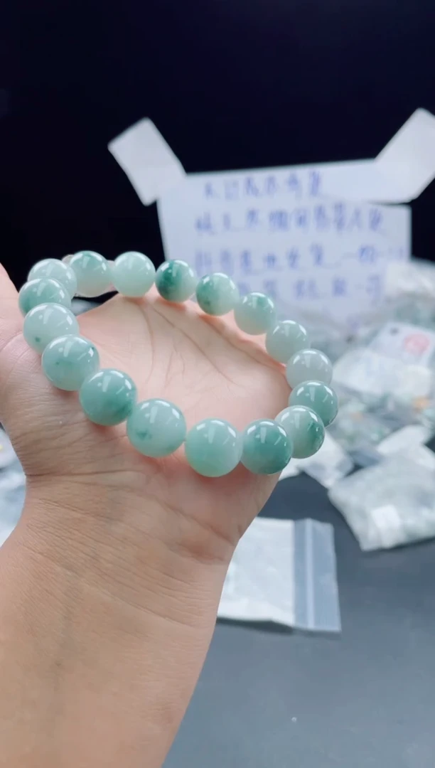 未镶嵌定制翡翠珠串