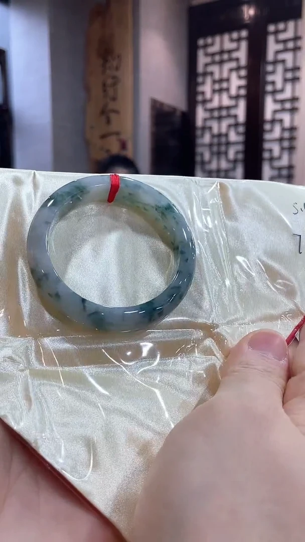 未镶嵌手镯翡翠44