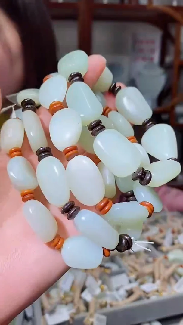 【闪购商品】和田玉挂件未镶嵌11多样性发货 拍一发一