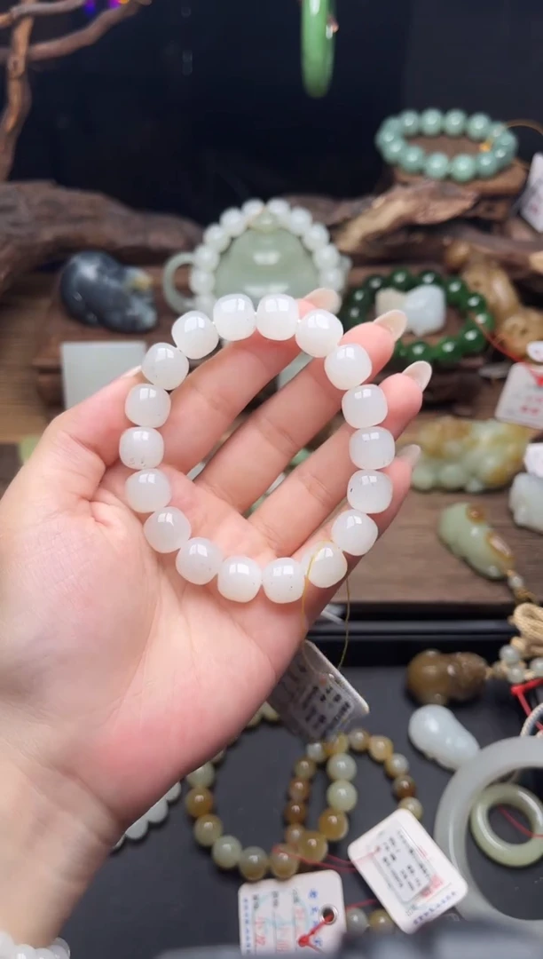 未镶嵌手串和田玉卡12新疆黑山 老型9014536